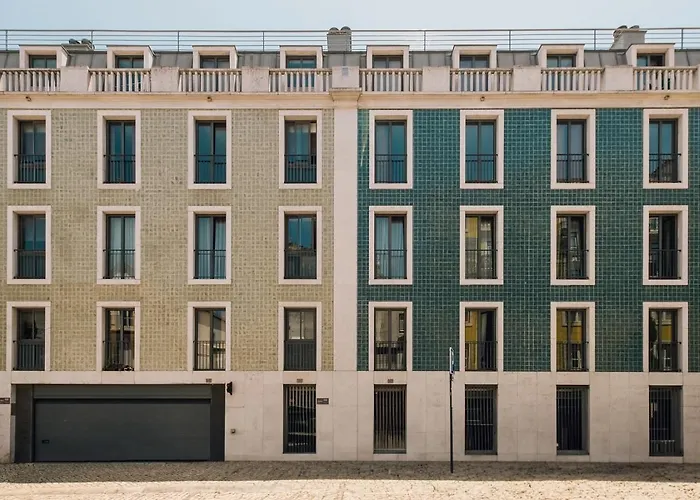 Campania - 2 Bedrooms And Parking In Estrela * Lisboa